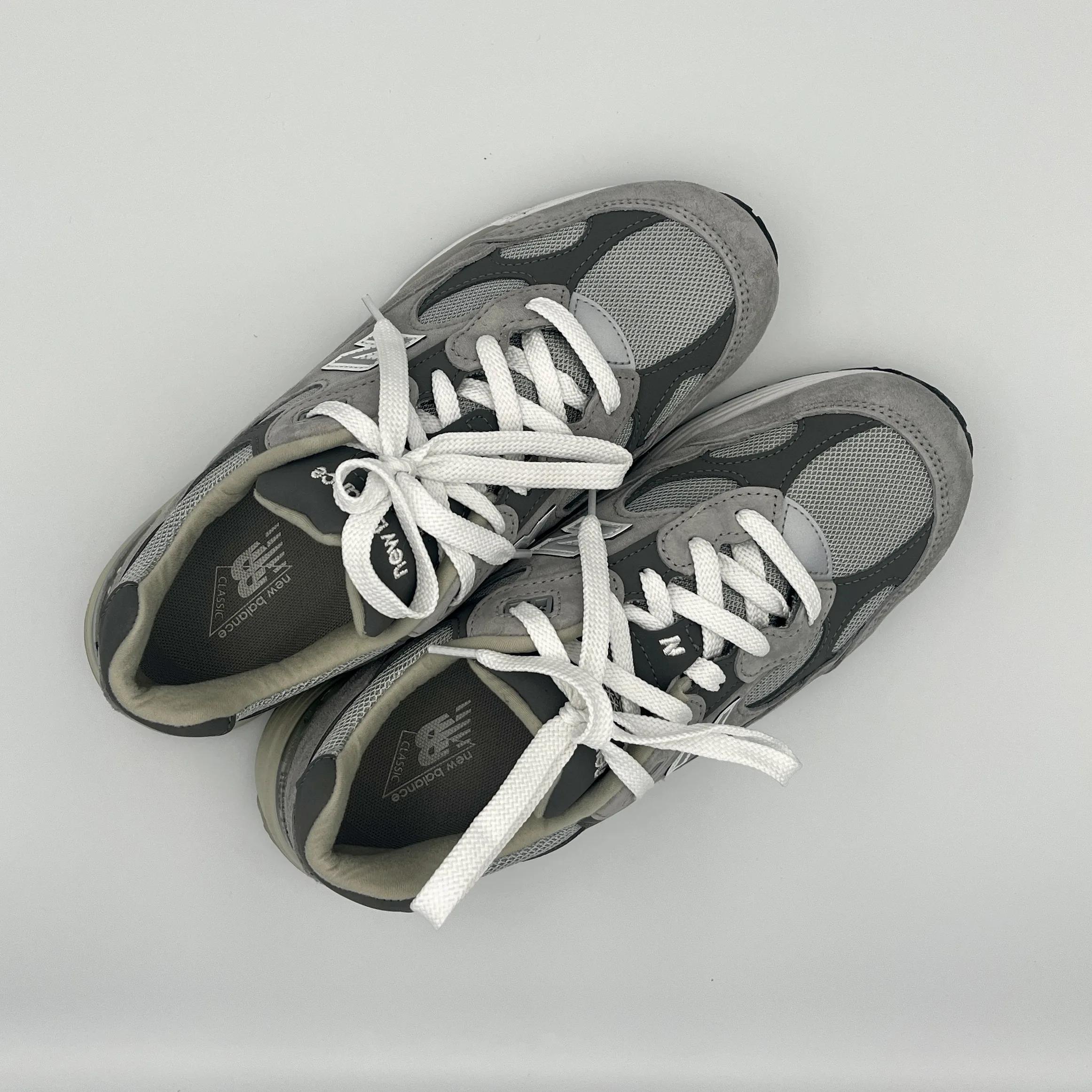 ニューバランス992 new balance992 2025 再販 復刻 レビュー なぜ人気 なぜ高い