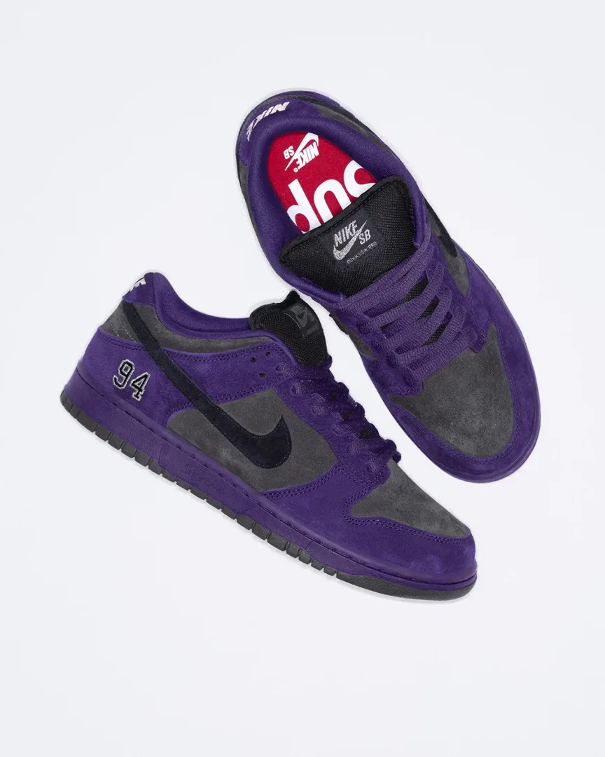 Supreme Nike SB Dunk Low Pro OG QSダンク シュプリーム　人気　コラボ
