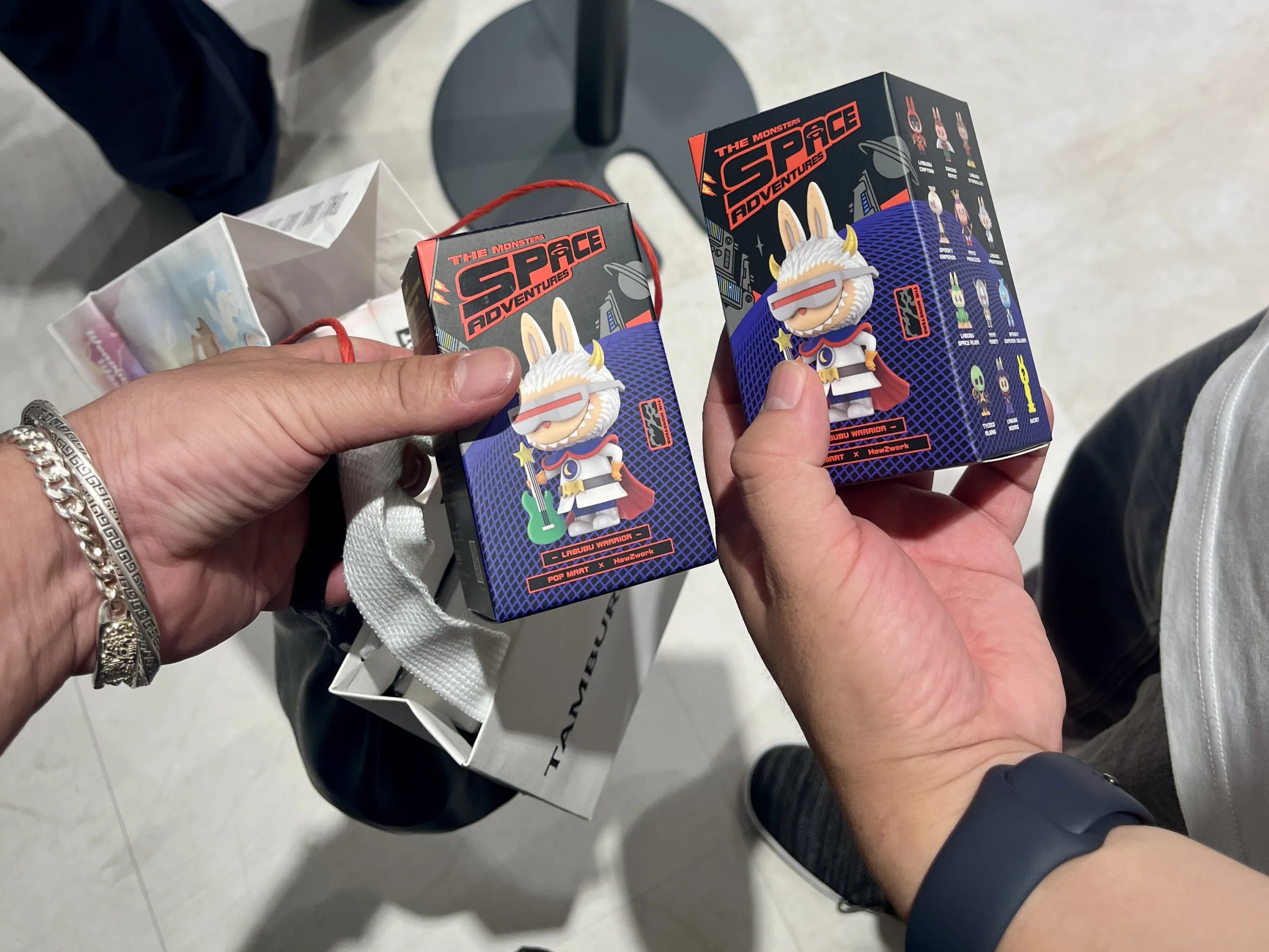 LABUBU ラブブ 買い方 定価 ポップマート POPMART 抽選 再販 リストック