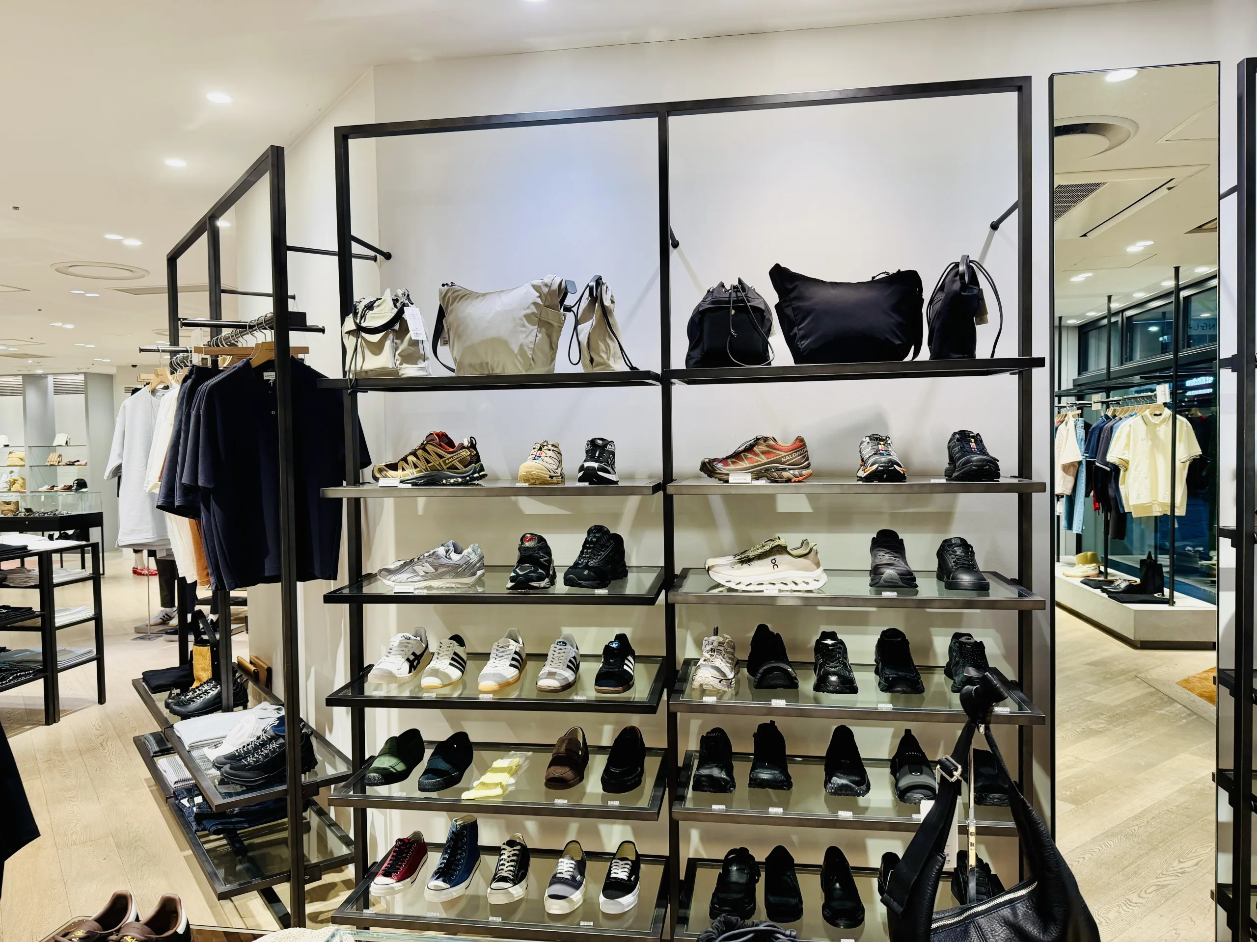 サロモン どこで買える 取扱店 直営店 一覧 場所